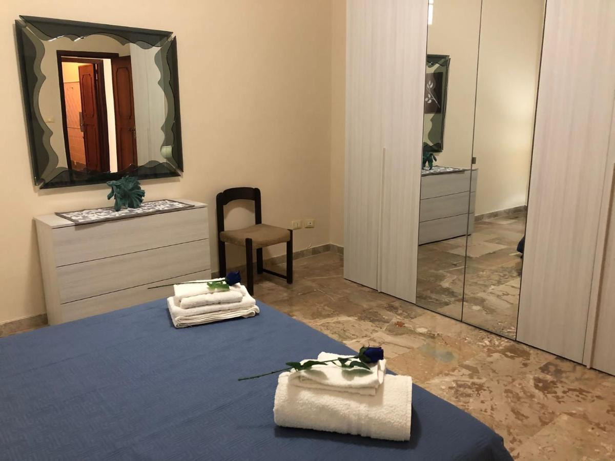 Casa Vacanze Makari Trappeto  Exteriör bild